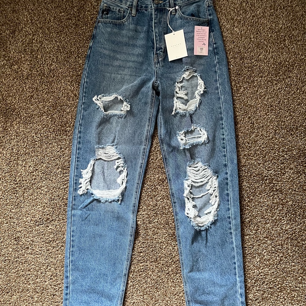 NEW WITH TAGS KanCan jeans